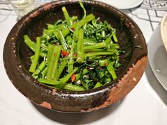 -客家大院·非遗赣南客家菜(郁孤台店)