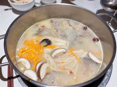 -煲王粤菜餐厅(中侨中心店)