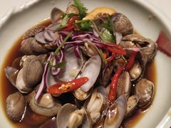 -阿瓦山寨·湘菜现炒·剁椒鱼头王(咸阳总店)