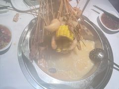 -佰人王串串香火锅(洋珠巷店)