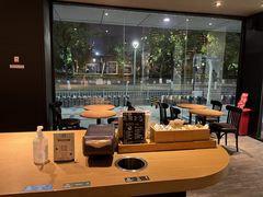 -星巴克(宁波东门银泰店)