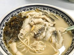 -明呈黄鱼面馆(斜土路店)