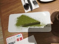 -必胜客(新中纬店)