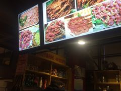 -钢管厂五区小郡肝串串香(滨江店)