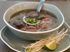 越式生牛肉汤河粉-CHINCHIN 青青·泰国料理(万象食家店)