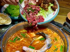 -亮欢寨酸汤鱼(沙冲路店)