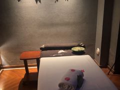 -金色春天.美颜康体纯正SPA(黄泥磅店)
