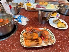-四囍码头海鲜烧烤自助火锅(外滩南京东路悦荟广场店)