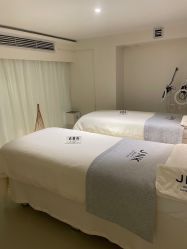 -JNK皮肤管理中心