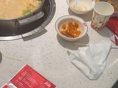 -三人行骨头王火锅(长寿店)