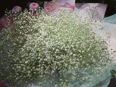 -何兮花店·气球派对鲜花店(马桥银春路万科城店)
