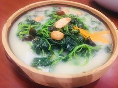 -江南古镇(斗西路万致创意园店)