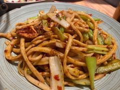 干煸拉条子-塔哈尔·新疆盛宴(城西银泰店)