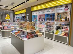 -泡泡玛特POPMART(凯德大峡谷店)
