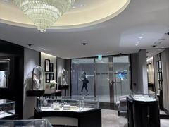 -Van Cleef & Arpels(海港城海洋中心店)