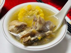 滋补汤底-花苑美食横琴生蚝火锅(拱北粤华路店)