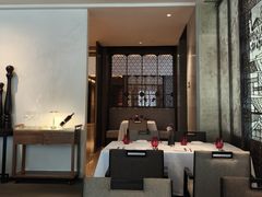 -罗宾斯牛排馆(重庆丽晶酒店)