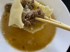-敖特尔布里亚特美食坊(世纪花苑店)