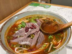 -百春原湖南牛肉粉(百联世纪店)
