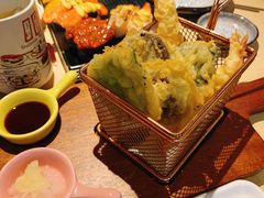-万岁料理回转寿司(华贸店)