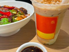 -喜茶(北京华贸购物中心店)