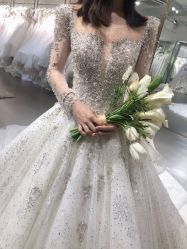 -艾米丽婚纱礼服