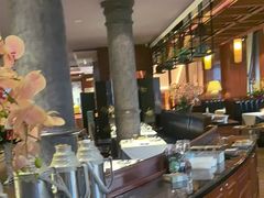 -八府香鸭·啫啫煲(华山路店)