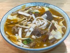 老酸菜牛肉面-阿彬生炒牛肉面(解放路店)