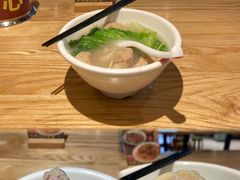 鲜肉云吞-银记肠粉店(南方医院店)
