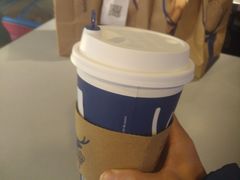 -瑞幸咖啡(东直门枢纽店)