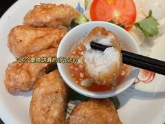 -大头虾越式风味餐厅(光明广场店)