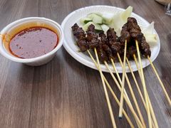 -东海岸人工湖美食村