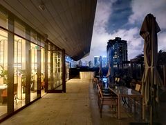 -鲜艳西餐厅(衡山路十二号华邑店)