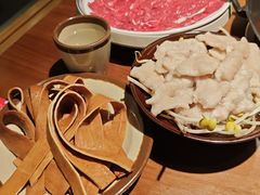 -巴隆门重庆老火锅(太湖路店)