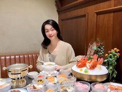 -半岛翡丽海鲜自助餐厅(观风亭店)