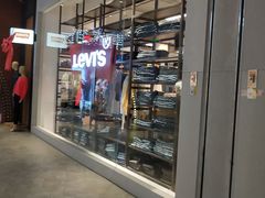 -砂之船奥莱(南京江宁店)