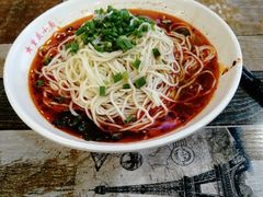 -重庆小面·抄手(解放碑好吃街店)