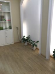 -苗方清颜祛痘·皮肤管理