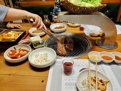 -草家酱蟹炭火烤肉店(珲春南路一店)