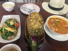 -Dang restaurant (patong phuket)