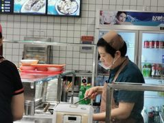 -护国寺小吃(左家庄店)