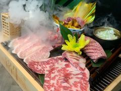 -铭牛烧肉·和牛海鲜自助(高新月牙湖店)