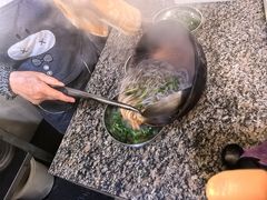 -正宗杨记普洱酸醋米线(总店)