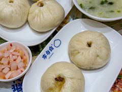 -李与白包子铺(桐梓林店)
