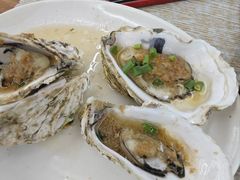 -红月湾海鲜饭店•沙滩海景(双月湾店)
