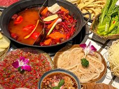-贰回巷火锅馆(钟楼店)