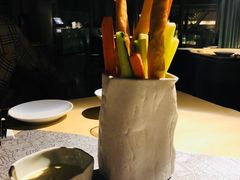 笔筒色拉-穹六人间 people 6(岳阳路店)