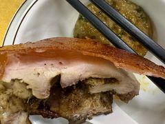 -大石鼓山庄·珠海第一烧猪