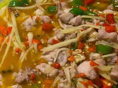 招牌好吃兔-盐帮食坊•小河帮川菜(四川师大店)