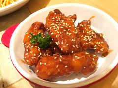 -必胜客(机场路店)